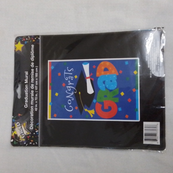 Graduation Party Set-NWT - Picture 4 of 16